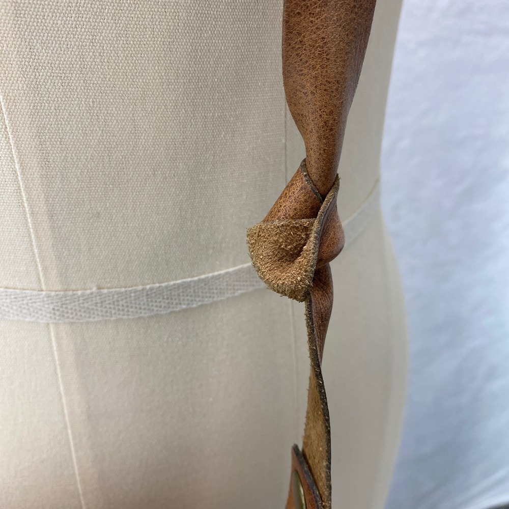 Patricia Nash Armeno Distressed Brown Leather Studded‎ Crossbody Messenger Bag - Picture 3 of 16